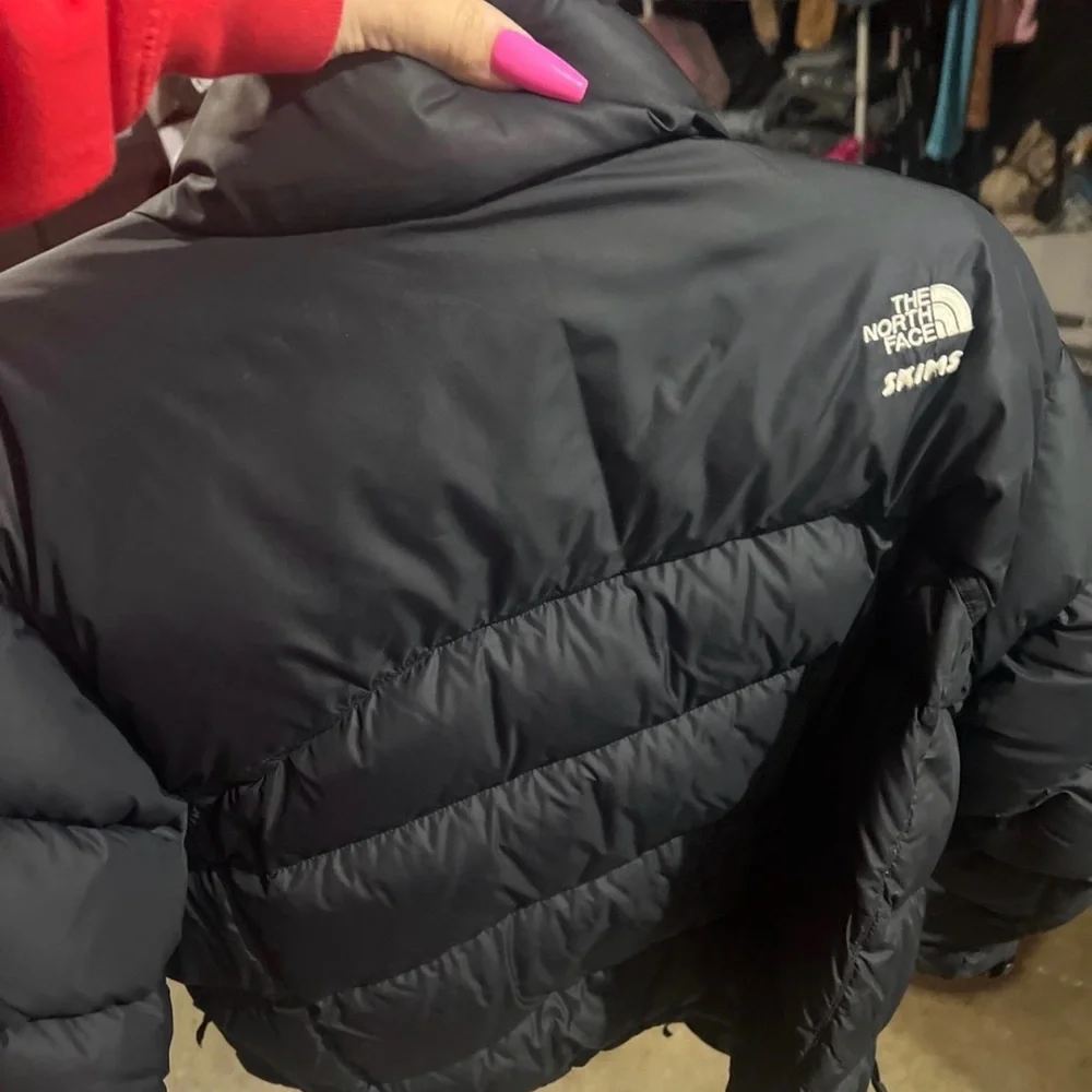 THE NORTH FACE X SKIMS 2000 RETRO NUPTSE JACKET - Picture 6 of 10